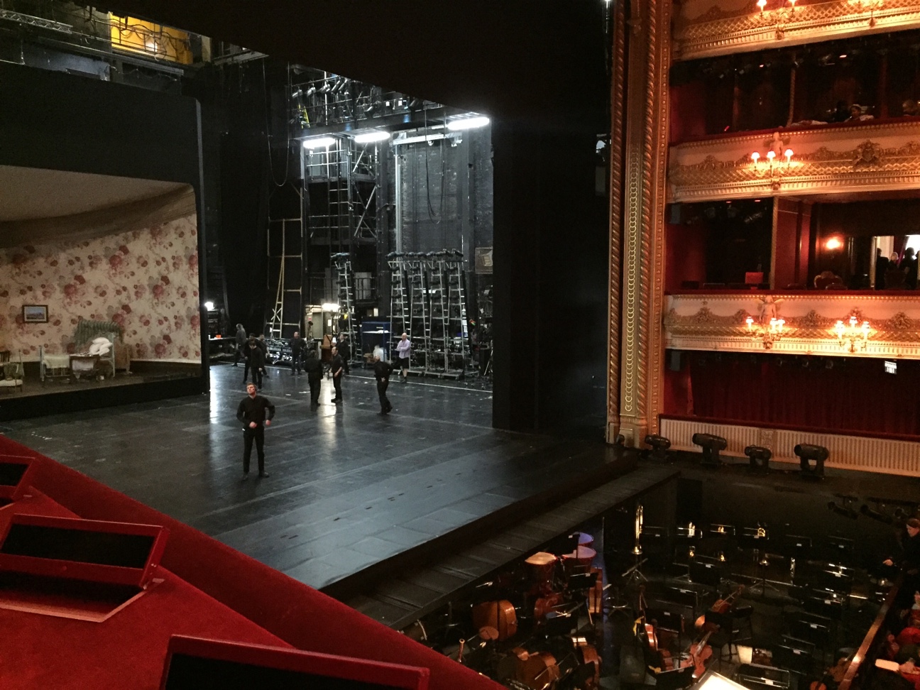 Change of scenery: Between Il tabarro to Gianni Schicchi at the Royal Opera House