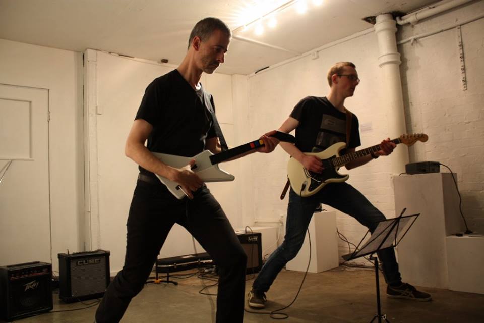 Mark Knoop (left) and Ben Jameson in action. credit: Hundred Years Gallery