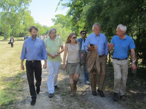 From left to right - Minister Franceschini, Renato Sebastiani (SSBAR, Inspector Portus), Gabriela Strano (SSBAR, Medio ambiente), Sindaco (Mayor) Fiumicino and Simon Keay