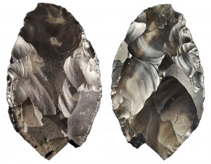 Paleolithic handaxe from Happisburgh, Norfolk, found on the beach by a dog-walker in 2000. Dated 800,000 – 600,000 BP.Portable Antiquities Scheme. CC-BY-SA-3.0 