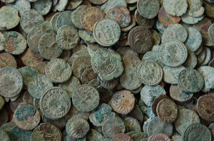 Part of the Frome Coin hoard. Wikipedia user: BabelStone. Photograph by Portable Antiquities Scheme. CC-BY-SA-2.0.  