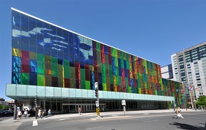 The Palais des congrès de Montréal/Shao ©2010/by-nc-nd 2.0 